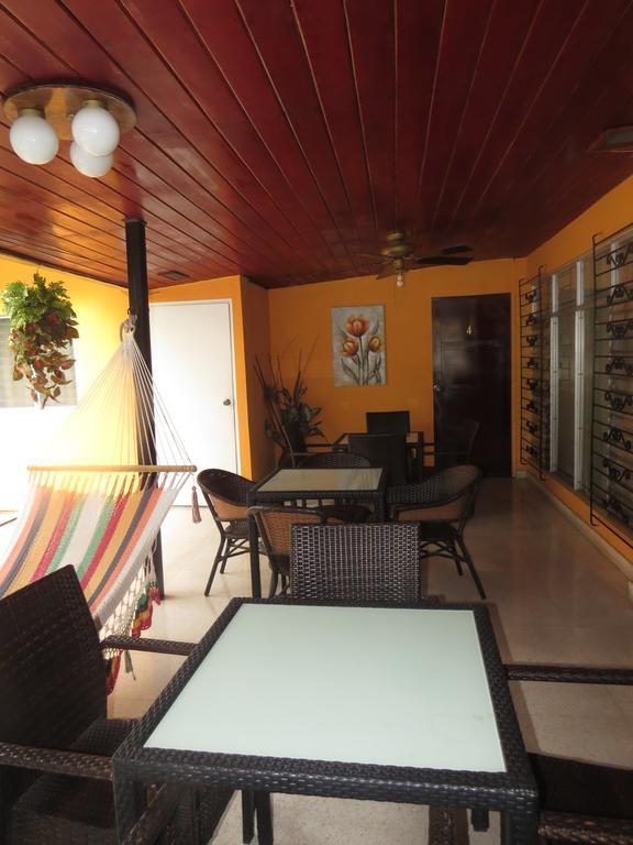 Hostal Cocos Inn Ciudad de Panamá Exterior foto